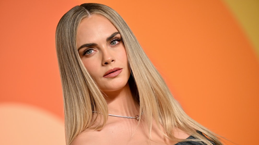 Cara Delevingne is known for experimenting with her hairstyle.