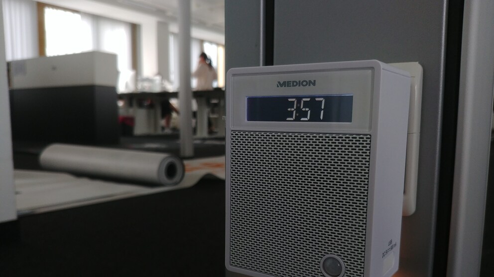 Medion Bluetooth Radio Plugs Into Outlet
