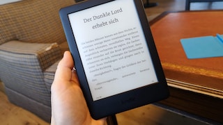 Kindle Kids Edition in Hand