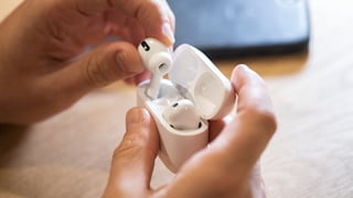 Apple Plans Major AirPods Update Set for Fall Release