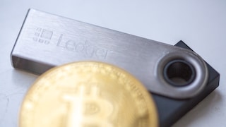 A hardware wallet is a physical device that stores private keys in an isolated environment. Hardware wallets are also referred to as "offline wallets."
