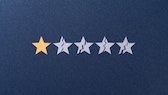 Rating scale with five stars, on which only one star is awarded.