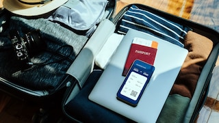 When on vacation, it's important not only to keep an eye on your travel dates but also to be cautious when purchasing electronics.