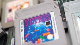 As a Game Boy version, the cult game Tetris achieved worldwide success.