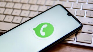 On WhatsApp, users can also send images in high HD quality.