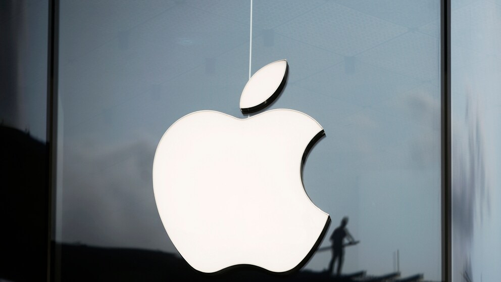 Almost everyone knows the bitten apple in the Apple logo by now