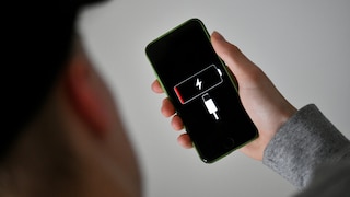 If the battery dies quickly, it can help to calibrate it
