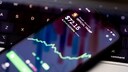 TRUMP cryptocurrency surprises with billion-dollar valuation