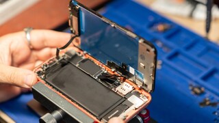 New rules for increased sustainability: Starting June 20, 2025, longer update and replacement part periods for smartphones will take effect.