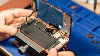 New rules for increased sustainability: Starting June 20, 2025, longer update and replacement part periods for smartphones will take effect.