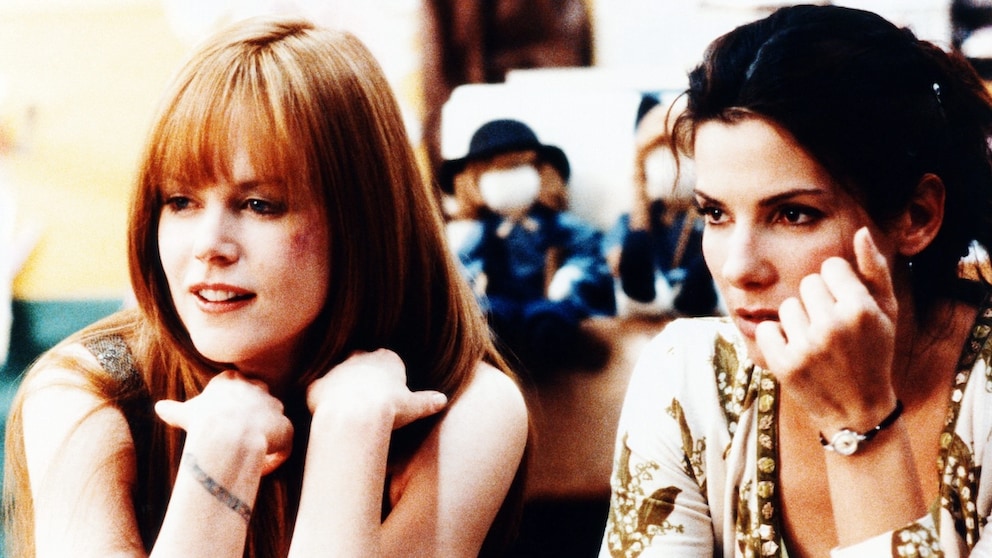 Nicole Kidman and Sandra Bullock in "Practical Magic"