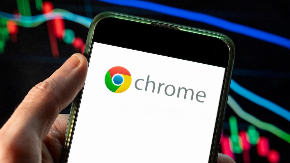 Google Chrome Logo on a Smartphone