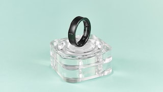 Samsung Galaxy Smart Ring on Display