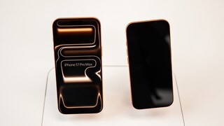 Apple Liquid Glass