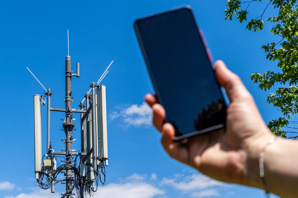Android Exaggerates Signal Reception—But There's a Reason