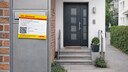 Currently, fake DHL pickup slips with QR codes are appearing in German mailboxes.