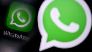 WhatsApp Tests Subscription to Remove Ads in Updates Tab