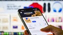 Order in the app, pay in cash–Amazon now offers this option in a Southern European country.
