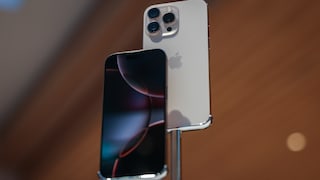 Can the iPhone finally match Android smartphones in photo editing?