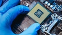 Electronic Chip with Glove