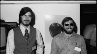 Steve Jobs and Steve Wozniak in 1977