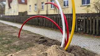 Fiber-optic cable