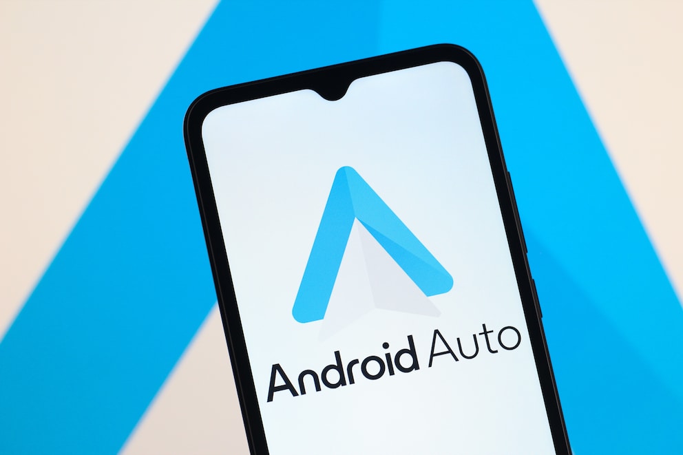 Error in Android Auto Disrupts Google Maps at Night