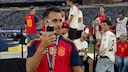 Even before the new Honor Robot Phone was officially unveiled, it appeared on the world's biggest soccer stage. It was none other than a newly crowned world champion who made the unusual smartphone visible to millions of viewers.