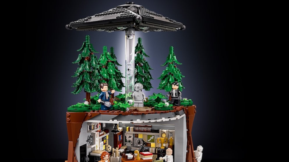The New "X-Files" Lego Set