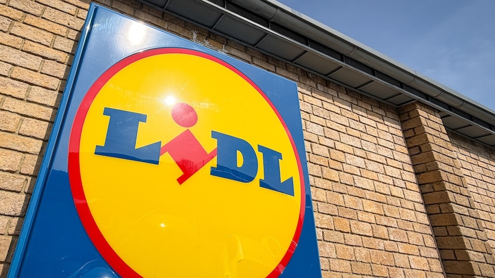 Lidl logo on a building