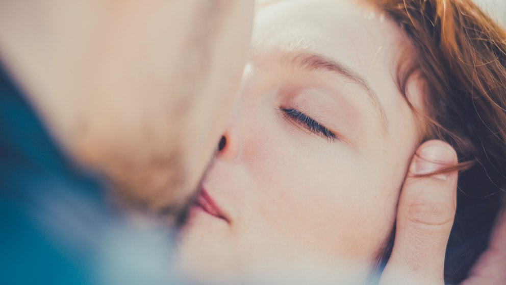Can Love Be Calculated? A Mathematician Says "Yes," but Psychologists Disagree