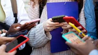 Meta Aims to Establish Instagram App in Schools With New Features