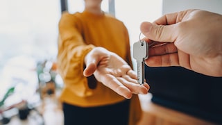 Apartment seekers are being scammed by a dubious online provider