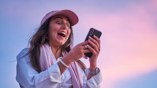 Samsung is currently rolling out an update for the S21 FE.