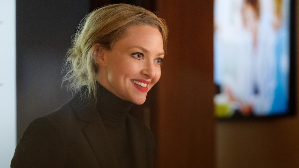 Amanda Seyfried in the Series "The Dropout"