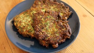 The recipe for Turkish Mücver is quick and easy to make yourself