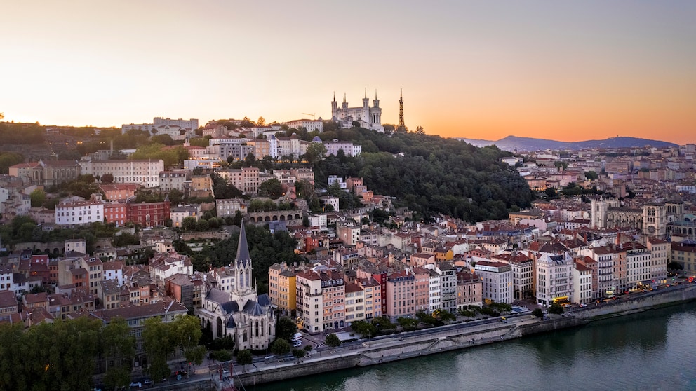 The city of Lyon lies at the confluence of the Rhône and Saône rivers