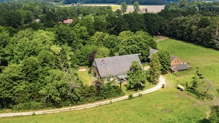 The Filming Location of "The Summer House of the Stars"