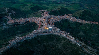 The origins of the village of Centuripe reach far into the past. Sicans, one of the ancient peoples of Sicily, are said to have lived here as early as around 2000 BC.