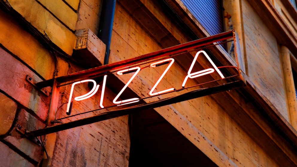 "The best pizza is at ...." - well, where? The discussion about the ultimate store in the capital could go on forever.