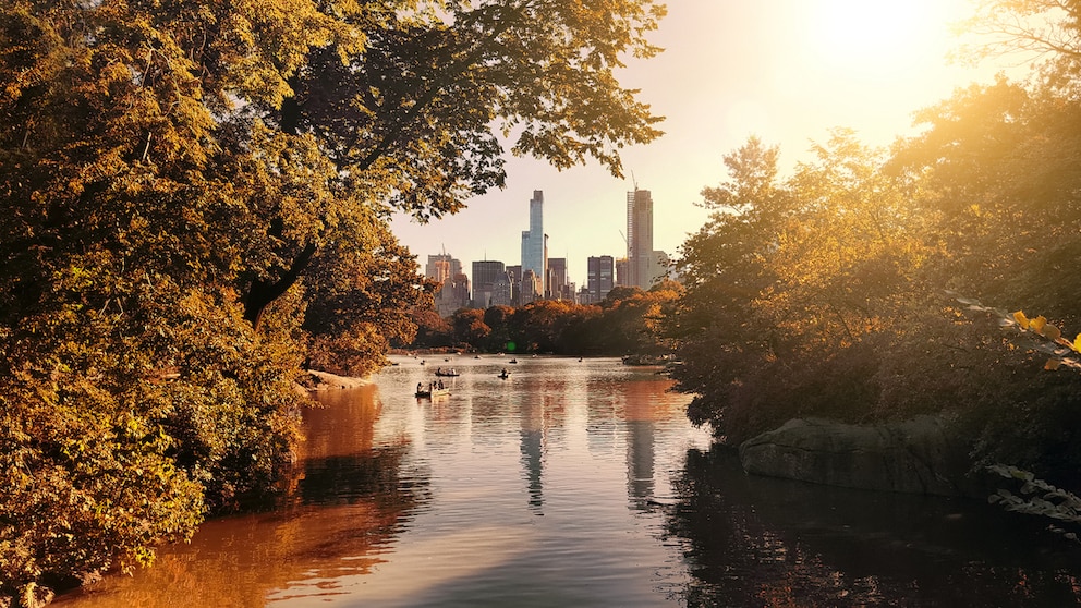 Despite all the hustle and bustle of the metropolis - New York also has a romantic side