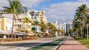 Holidaymakers will find turquoise sea, fine sand, palm trees, a promenade for strolling and a park for skating and jogging in South Beach, among other things