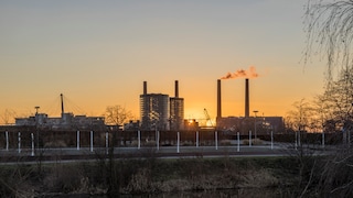 Wolfsburg's "Autostadt" with the power station, which is now a listed building