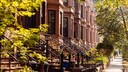 Brownstone houses in Brooklyn, New York: Do you recognize the "richest" city in the world?