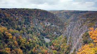 The Bode Valley is a spectacular gorge in eastern Germany and one of the many natural highlights you can discover on a multi-day tour through the Harz Mountains