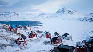 Greenland gets new international airport