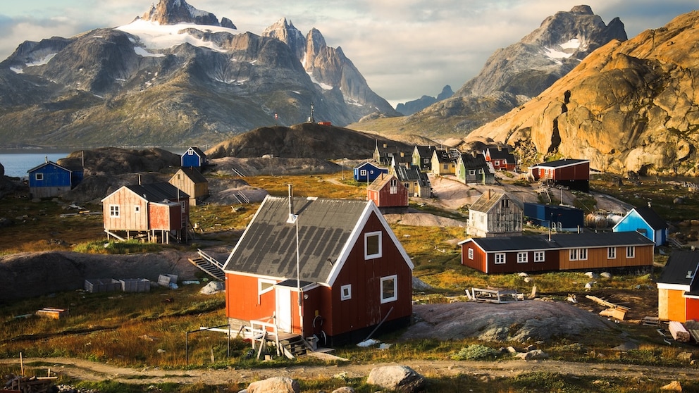 Not in the mood for mass tourism? Then perhaps it's worth taking a look at the places that advertise for more tourists, including Greenland