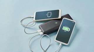 Incidents involving power banks are increasingly causing problems on airplanes - some airlines are responding with stricter rules