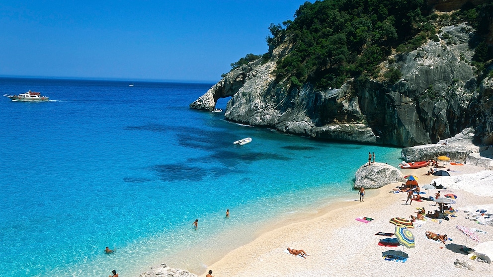 This is the most beautiful beach in the world—and it's in Europe!