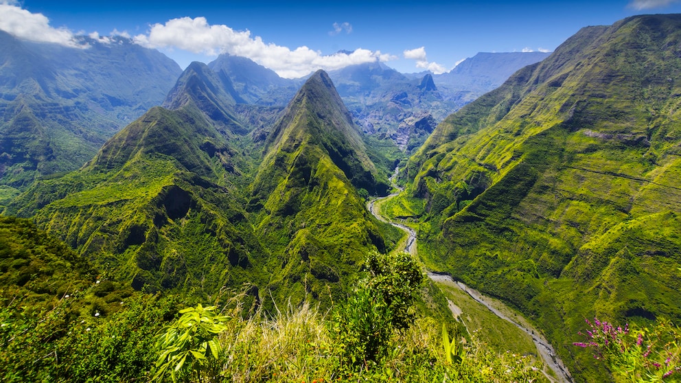 Hiking in La Réunion
